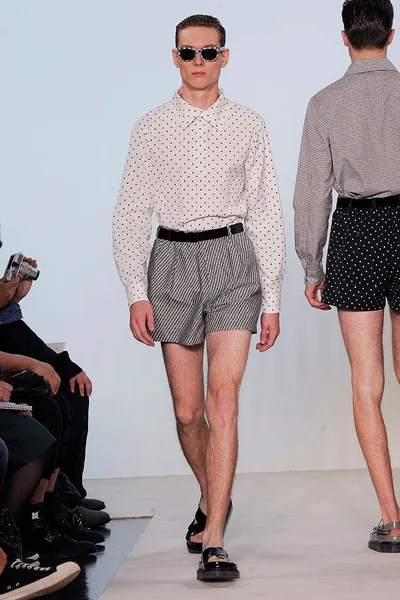 Look 20